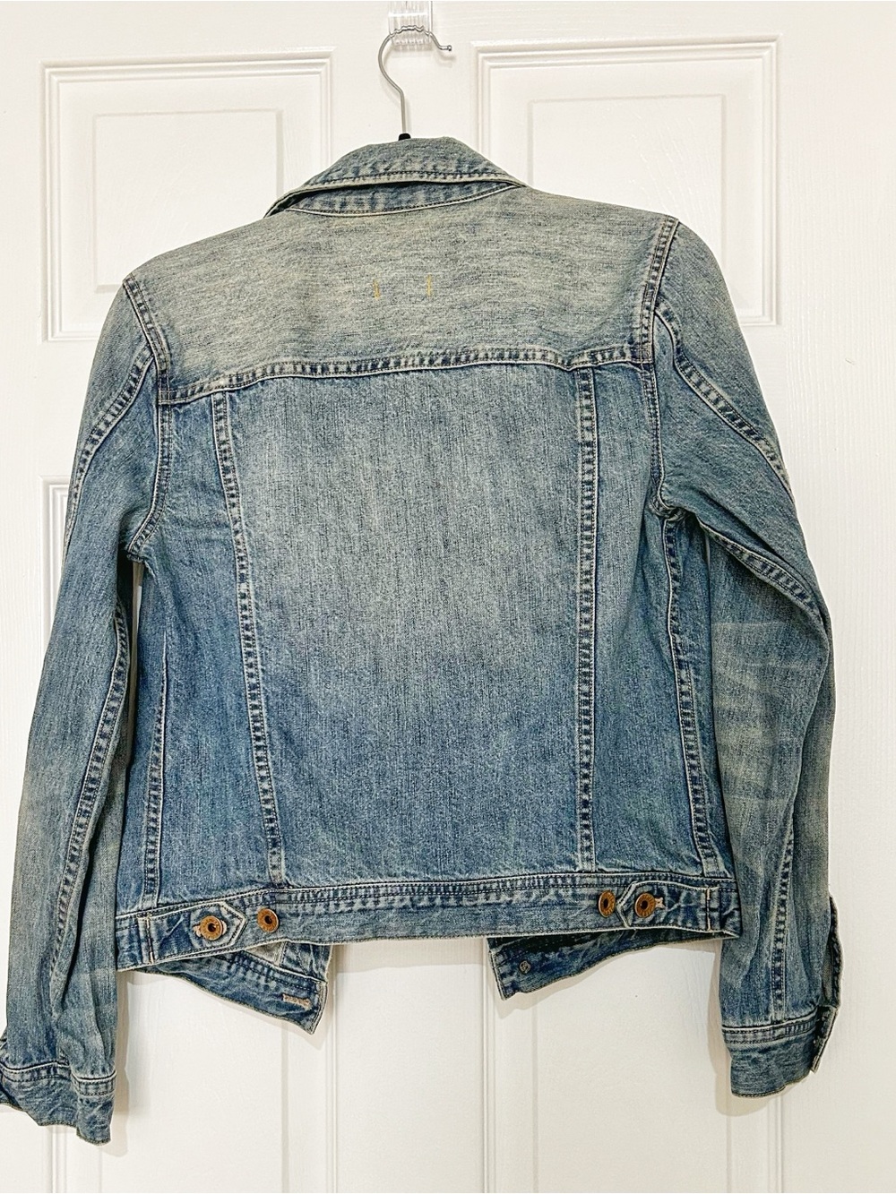 Madewell Light Blue Washed Denim Jacket - Picture 2 of 9
